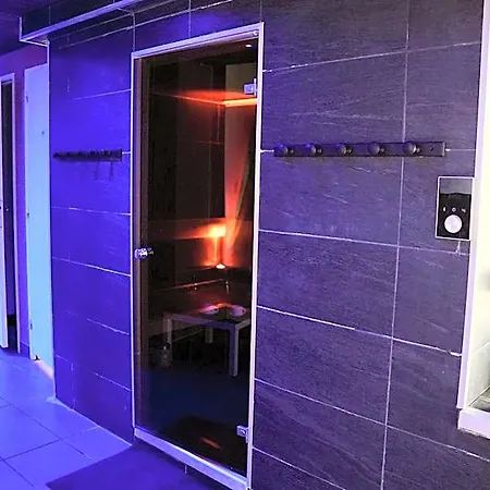 Mas La Farelle D'hote,fitness & Salle De Jeux Gratuite & En Supplement 4* Nîmes