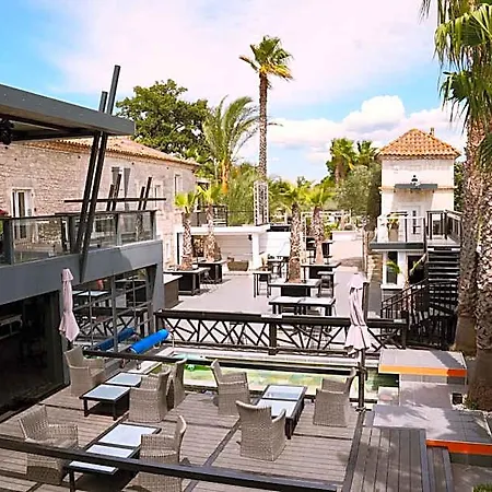 Hotel Mas La Farelle D'hote,fitness & Salle De Jeux Gratuite & En Supplement
